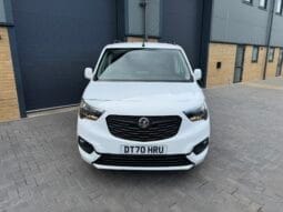 
Vauxhall Combo 1.5 Turbo D 2300 Sportive full									