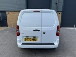 
Vauxhall Combo 1.5 Turbo D 2300 Sportive full									