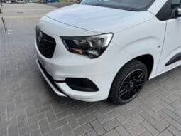 
Vauxhall Combo 1.5 Turbo D 2300 Sportive full									