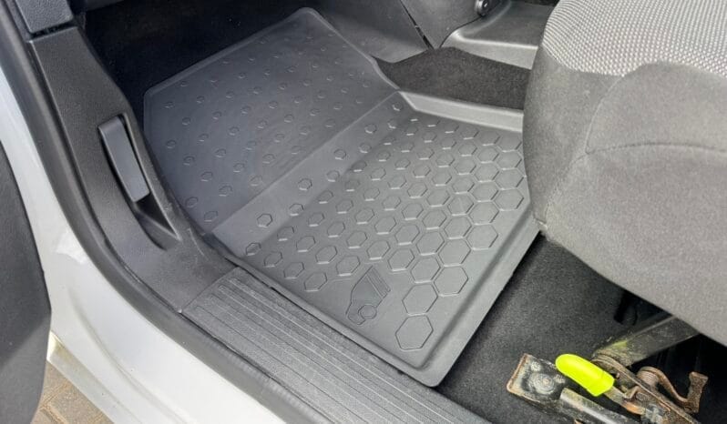 
Vauxhall Combo 1.5 Turbo D 2300 Sportive full									