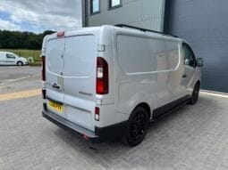 
Renault Trafic 1.6 dCi 27 Sport Nav SWB full									