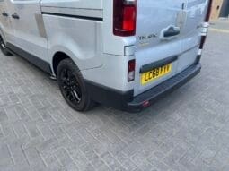 
Renault Trafic 1.6 dCi 27 Sport Nav SWB full									