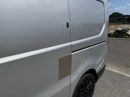 
Renault Trafic 1.6 dCi 27 Sport Nav SWB full									