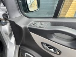 
Renault Trafic 1.6 dCi 27 Sport Nav SWB full									