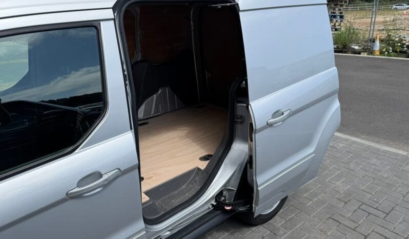 
Ford Transit Connect 1.5 200 EcoBlue Limited full									