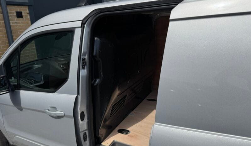 
Ford Transit Connect 1.5 200 EcoBlue Limited full									