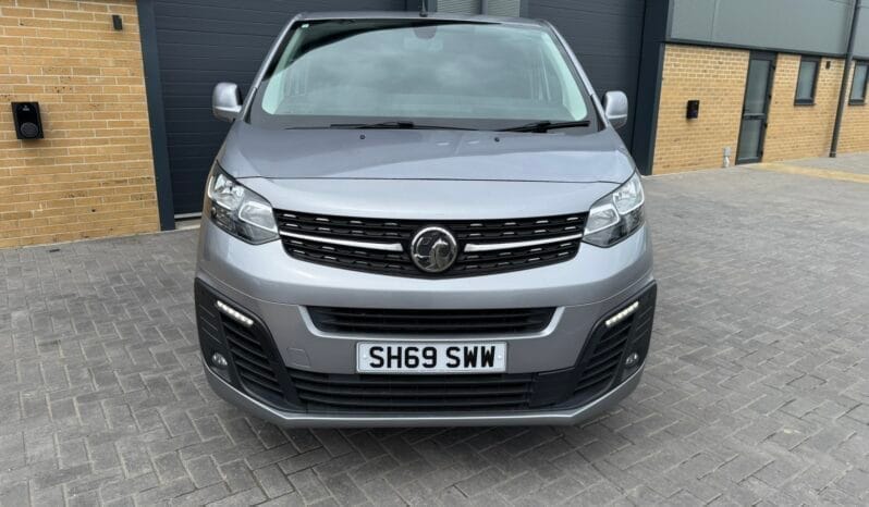 
Vauxhall Vivaro 1.5 Turbo D 2700 Sportive full									