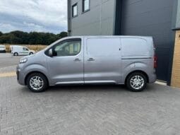 
Vauxhall Vivaro 1.5 Turbo D 2700 Sportive full									