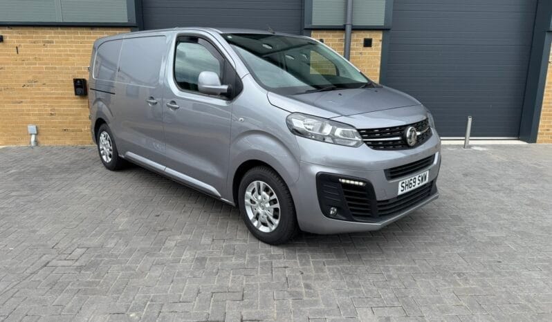 
Vauxhall Vivaro 1.5 Turbo D 2700 Sportive full									