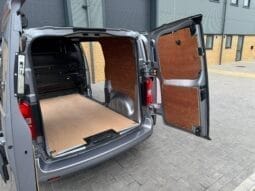 
Vauxhall Vivaro 1.5 Turbo D 2700 Sportive full									