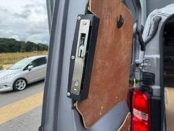 
Vauxhall Vivaro 1.5 Turbo D 2700 Sportive full									