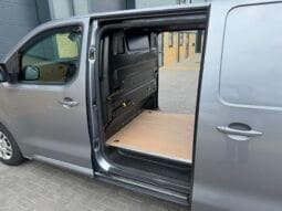 
Vauxhall Vivaro 1.5 Turbo D 2700 Sportive full									