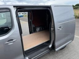 
Vauxhall Vivaro 1.5 Turbo D 2700 Sportive full									