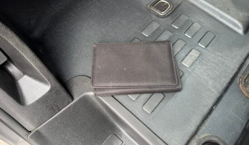 
Vauxhall Vivaro 1.5 Turbo D 2700 Sportive full									