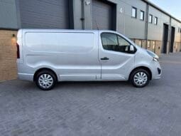 
Vauxhall Vivaro 1.6 CDTi 2900 Sportive full									