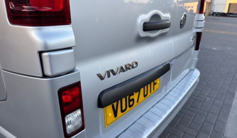 
Vauxhall Vivaro 1.6 CDTi 2900 Sportive full									