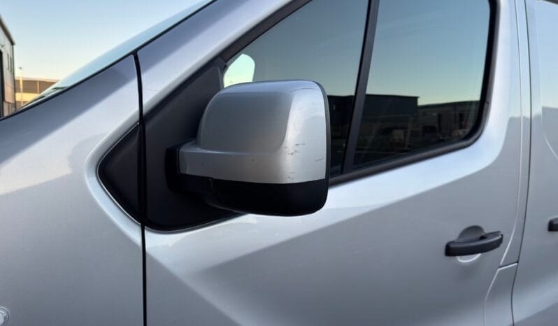 
Vauxhall Vivaro 1.6 CDTi 2900 Sportive full									