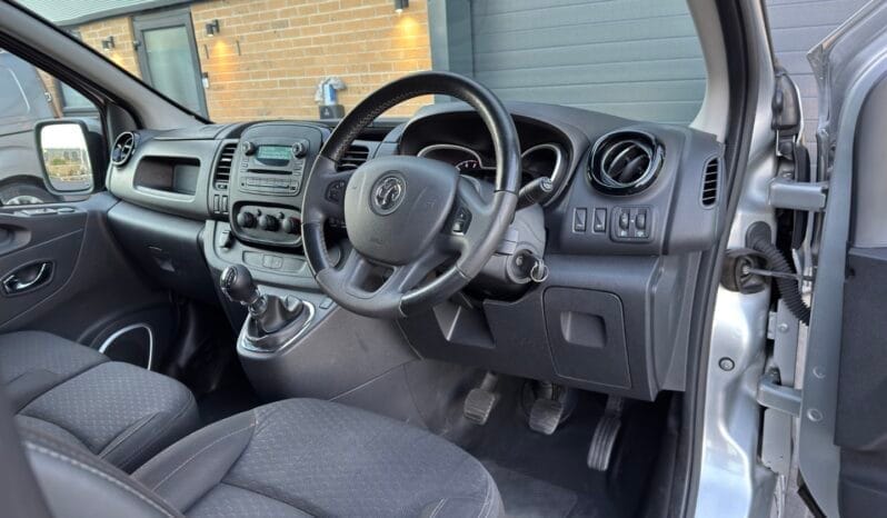 
Vauxhall Vivaro 1.6 CDTi 2900 Sportive full									