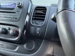 
Vauxhall Vivaro 1.6 CDTi 2900 Sportive full									