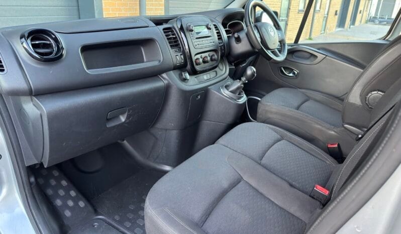 
Vauxhall Vivaro 1.6 CDTi 2900 Sportive full									