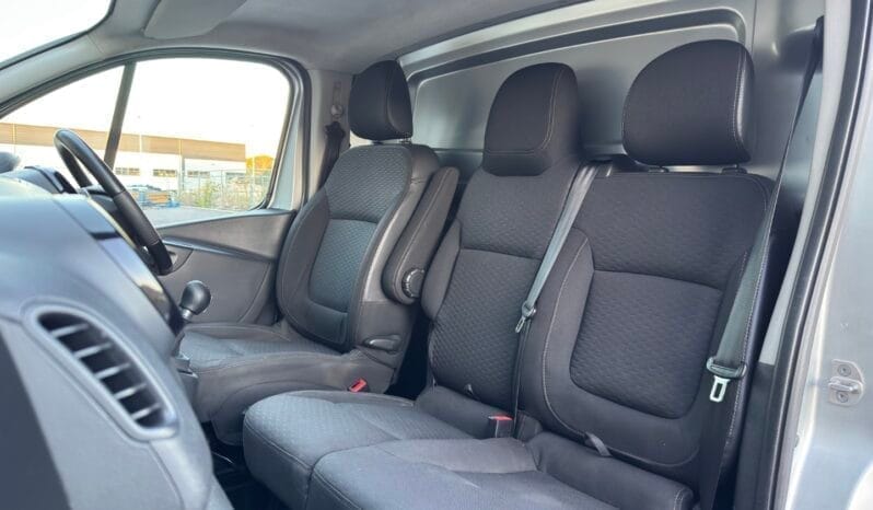 
Vauxhall Vivaro 1.6 CDTi 2900 Sportive full									