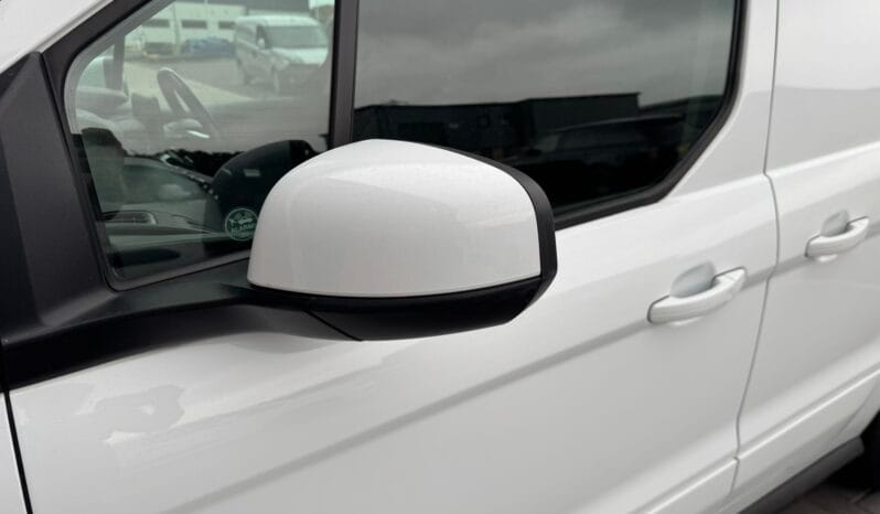 
Ford Transit Connect 1.5 200 EcoBlue Limited full									