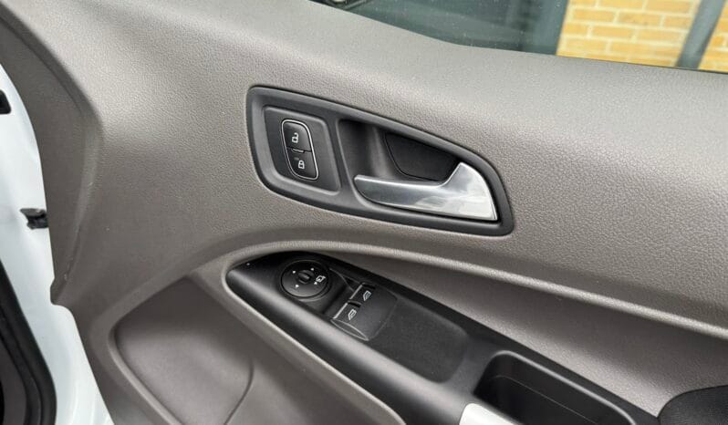 
Ford Transit Connect 1.5 200 EcoBlue Limited full									