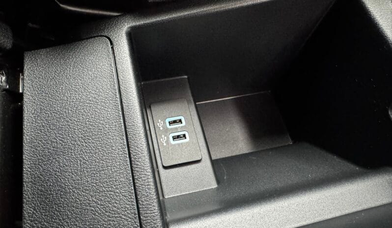 
Ford Transit Connect 1.5 200 EcoBlue Limited full									