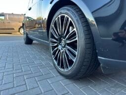 
LAND ROVER RANGE ROVER 4.4 SDV8 Vogue SE full									
