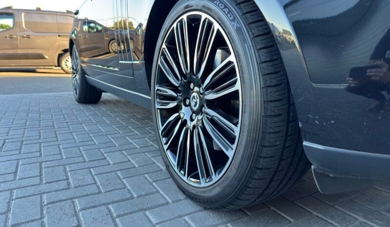 
LAND ROVER RANGE ROVER 4.4 SDV8 Vogue SE full									