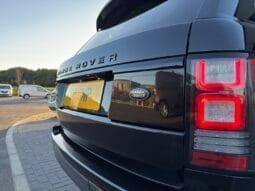 
LAND ROVER RANGE ROVER 4.4 SDV8 Vogue SE full									