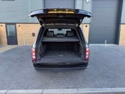 
LAND ROVER RANGE ROVER 4.4 SDV8 Vogue SE full									