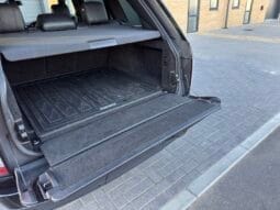 
LAND ROVER RANGE ROVER 4.4 SDV8 Vogue SE full									