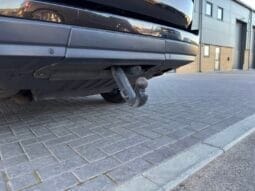 
LAND ROVER RANGE ROVER 4.4 SDV8 Vogue SE full									