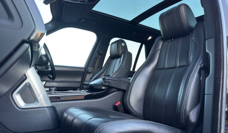 
LAND ROVER RANGE ROVER 4.4 SDV8 Vogue SE full									