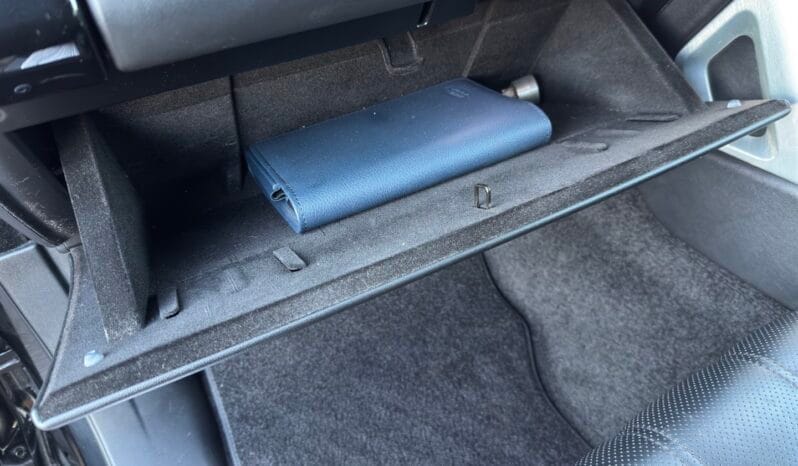 
LAND ROVER RANGE ROVER 4.4 SDV8 Vogue SE full									