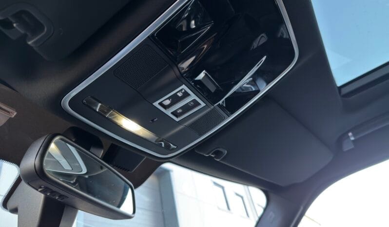 
LAND ROVER RANGE ROVER 4.4 SDV8 Vogue SE full									