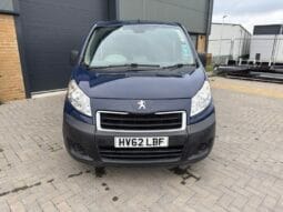 
PEUGEOT EXPERT 1200 2.0 HDi full									