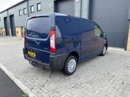 
PEUGEOT EXPERT 1200 2.0 HDi full									