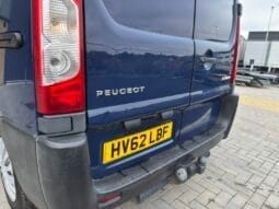 
PEUGEOT EXPERT 1200 2.0 HDi full									