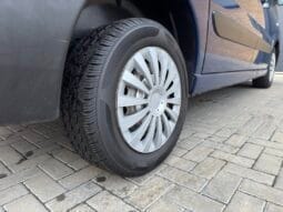 
PEUGEOT EXPERT 1200 2.0 HDi full									