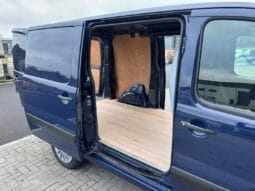 
PEUGEOT EXPERT 1200 2.0 HDi full									