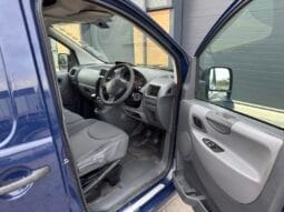 
PEUGEOT EXPERT 1200 2.0 HDi full									