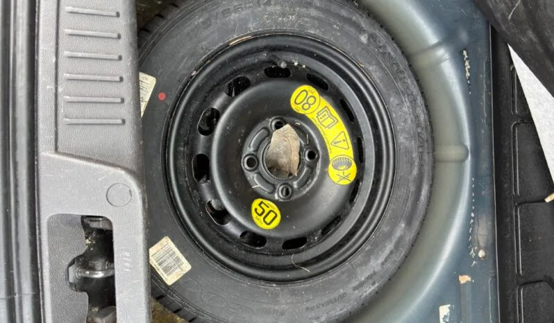 
FORD FIESTA 1.5 TDCi full									