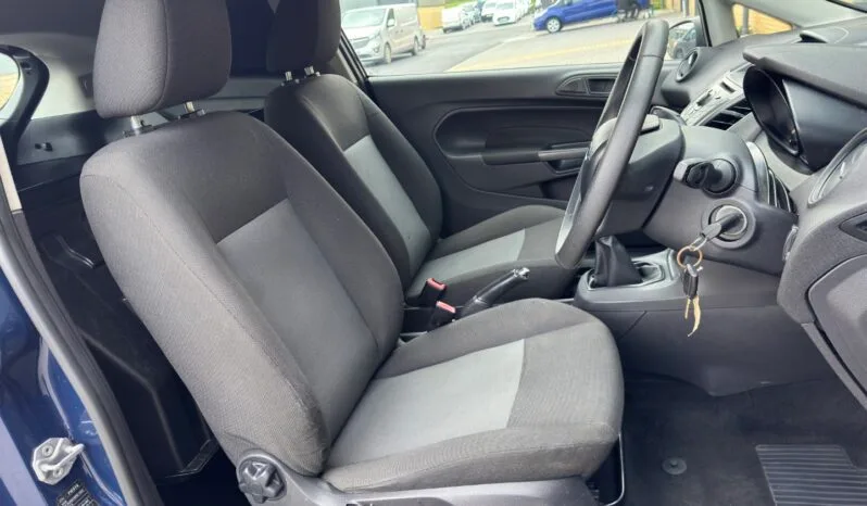 
FORD FIESTA 1.5 TDCi full									