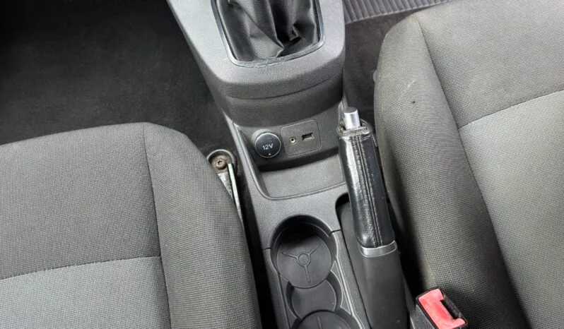 
FORD FIESTA 1.5 TDCi full									