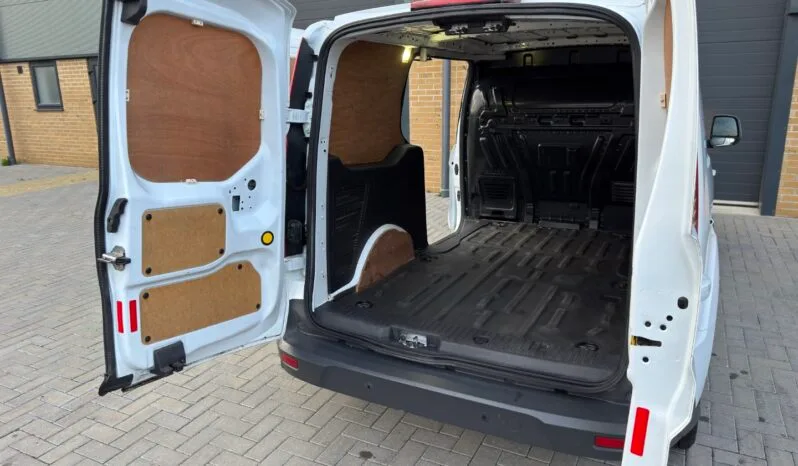 
FORD TRANSIT CONNECT 1.5 TDCi Limited full									