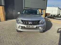 
MITSUBISHI L200 2.4 Barbarian Auto full									