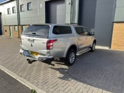 
MITSUBISHI L200 2.4 Barbarian Auto full									
