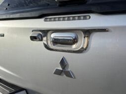 
MITSUBISHI L200 2.4 Barbarian Auto full									